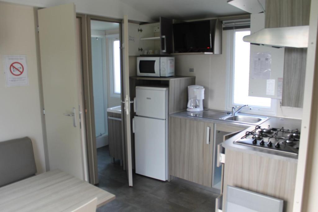 Camping Des Roses กองด์ ห้อง รูปภาพ